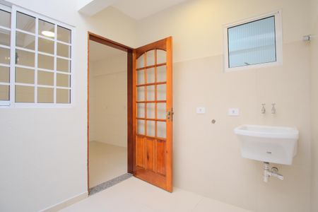 Casa de condomínio à venda com 100m², 3 quartos e 3 vagasÁrea de Serviço