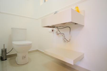 Lavabo de casa de condomínio à venda com 3 quartos, 100m² em Vila Carrão, São Paulo
