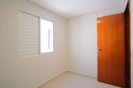 Casa de condomínio à venda com 100m², 3 quartos e 3 vagasQuarto 2