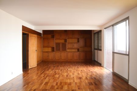 Sala de apartamento à venda com 2 quartos, 197m² em Perdizes, São Paulo