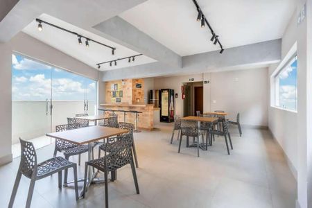 Apartamento à venda com 3 quartos, 67m² em Santo Antônio, Belo Horizonte