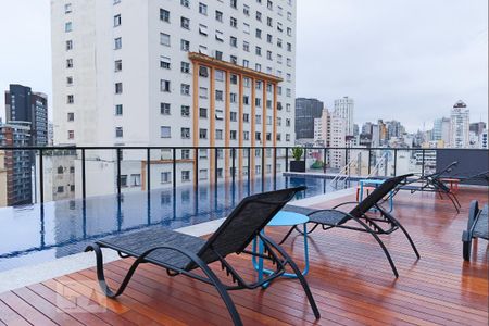 Studio à venda com 26m², 1 quarto e sem vagaÁrea comum - Piscina