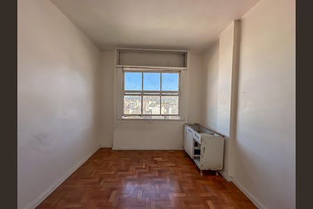 Apartamento para alugar com 85m², 2 quartos e sem vagaQuarto