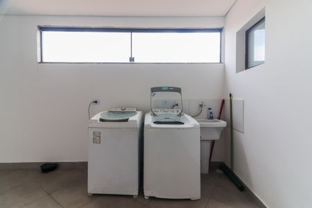 Lavanderia de kitnet/studio para alugar com 1 quarto, 23m² em Jardim Ester, São Paulo