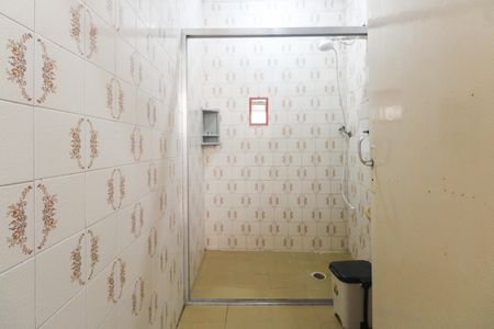 Casa à venda com 360m², 3 quartos e 3 vagasBanheiro da Edícula