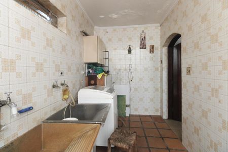 Casa à venda com 360m², 3 quartos e 3 vagasÁrea de Serviço