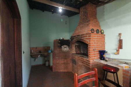 Casa à venda com 360m², 3 quartos e 3 vagasÁrea comum - Churrasqueira