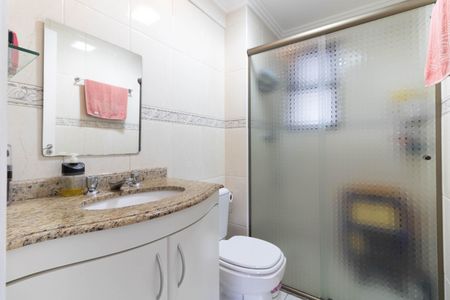 Apartamento à venda com 92m², 3 quartos e 2 vagas Apartamento à venda com 92m², 3 quartos e 2 vagasBanheiro Social