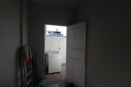 Casa à venda com 140m², 2 quartos e 1 vagaÁrea de Serviço