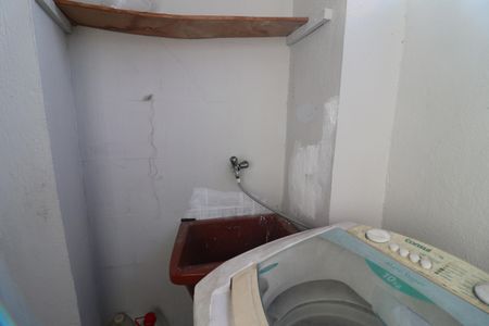 Casa à venda com 140m², 2 quartos e 1 vagaÁrea de Serviço