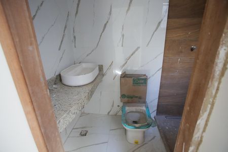 Casa à venda com 144m², 4 quartos e 1 vagaBanheiro da Suíte 1