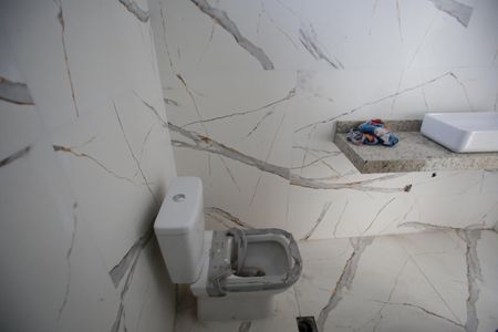 Casa à venda com 144m², 4 quartos e 1 vagaBanheiro Social