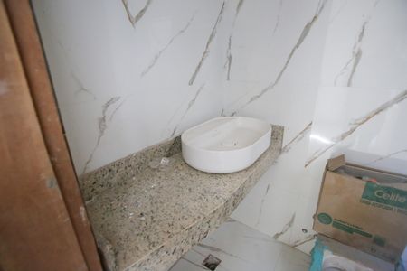 Casa à venda com 144m², 4 quartos e 1 vagaBanheiro da Suíte 1