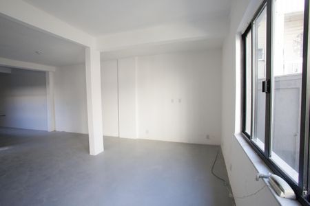 Sala de casa à venda com 4 quartos, 144m² em Tanque, Rio de Janeiro