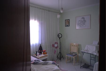 Casa à venda com 270m², 2 quartos e 3 vagasQuarto 1