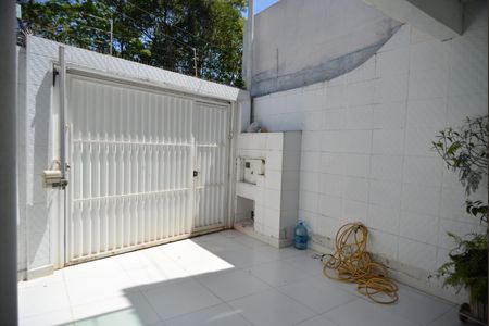 Casa à venda com 270m², 2 quartos e 3 vagasGaragem