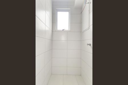 Apartamento para alugar com 60m², 2 quartos e sem vagaBanheiro