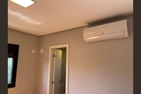 Apartamento à venda com 128m², 4 quartos e 2 vagas Apartamento à venda com 128m², 4 quartos e 2 vagasQuarto