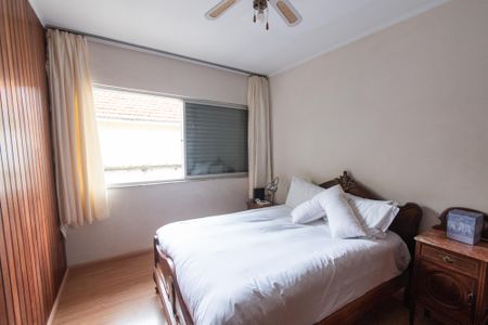 Casa à venda com 259m², 3 quartos e 3 vagas Casa à venda com 259m², 3 quartos e 3 vagasQuarto