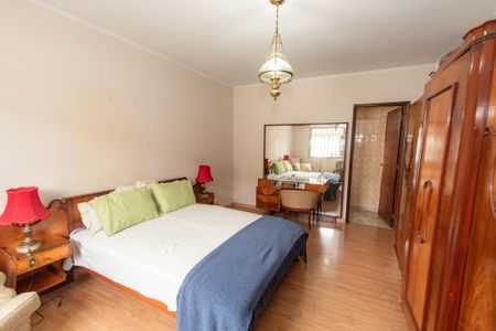 Casa à venda com 259m², 3 quartos e 3 vagas Casa à venda com 259m², 3 quartos e 3 vagasSuíte 2