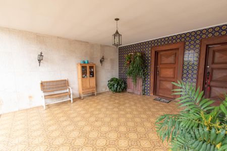 Casa à venda com 259m², 3 quartos e 3 vagas Casa à venda com 259m², 3 quartos e 3 vagasGaragem