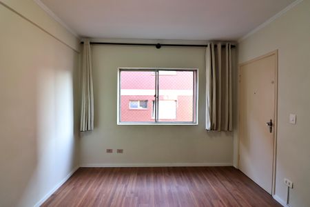 Apartamento para alugar com 79m², 2 quartos e 1 vagaSala 