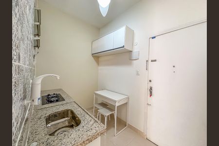 Apartamento à venda com 37m², 1 quarto e sem vagaSala/Cozinha