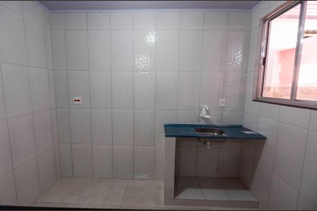 Cozinha de kitnet/studio para alugar com 1 quarto, 22m² em Rio Comprido, Rio de Janeiro