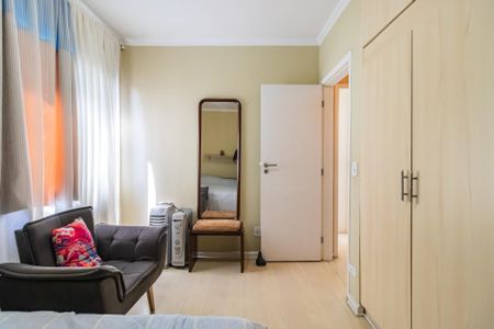 Apartamento à venda com 143m², 3 quartos e 2 vagas Apartamento à venda com 143m², 3 quartos e 2 vagasQuarto 2