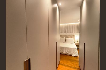 Apartamento à venda com 123m², 3 quartos e 2 vagas Apartamento à venda com 123m², 3 quartos e 2 vagasSuíte 2