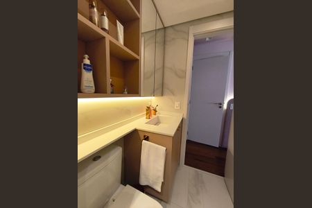 Apartamento à venda com 123m², 3 quartos e 2 vagas Apartamento à venda com 123m², 3 quartos e 2 vagasBanheiro da Suíte 1