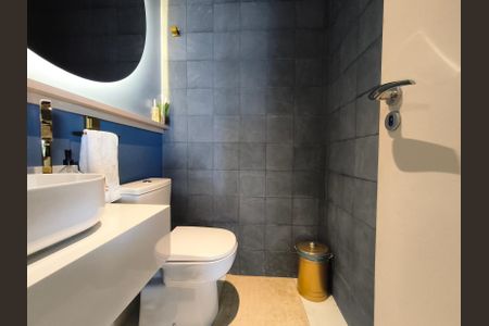 Apartamento à venda com 123m², 3 quartos e 2 vagas Apartamento à venda com 123m², 3 quartos e 2 vagasLavabo