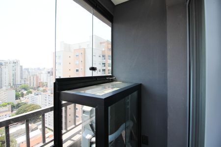 Varanda de kitnet/studio à venda com 1 quarto, 24m² em Vila Olímpia, São Paulo