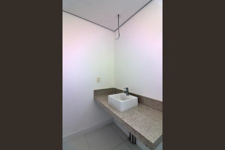 Apartamento à venda com 137m², 3 quartos e 3 vagasBanheiro da Suíte 1