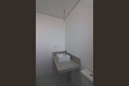 Apartamento à venda com 137m², 3 quartos e 3 vagasBanheiro da Suíte 2