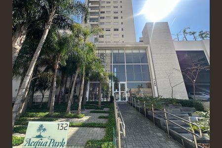 Apartamento para alugar com 48m², 2 quartos e 2 vagas Apartamento para alugar com 48m², 2 quartos e 2 vagasFachada