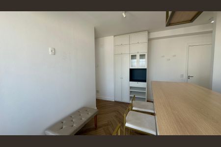Apartamento para alugar com 48m², 2 quartos e 2 vagas Apartamento para alugar com 48m², 2 quartos e 2 vagasSala