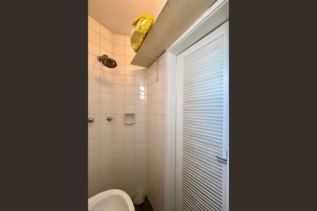 Apartamento à venda com 61m², 1 quarto e 1 vaga Apartamento à venda com 61m², 1 quarto e 1 vagaBanheiro de Serviço