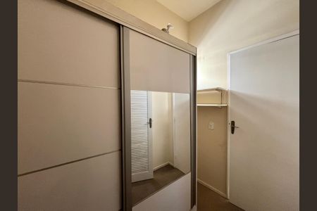 Apartamento à venda com 61m², 1 quarto e 1 vaga Apartamento à venda com 61m², 1 quarto e 1 vagaQuarto de Serviço