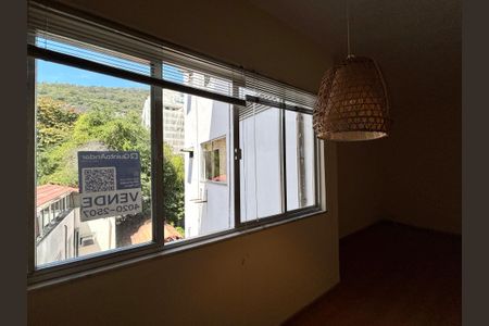 Apartamento à venda com 61m², 1 quarto e 1 vaga Apartamento à venda com 61m², 1 quarto e 1 vagaPlaca
