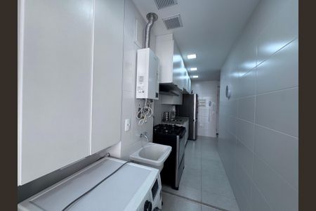 Apartamento à venda com 81m², 2 quartos e 1 vaga Apartamento à venda com 81m², 2 quartos e 1 vagaCozinha