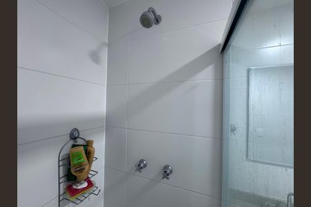 Apartamento à venda com 81m², 2 quartos e 1 vaga Apartamento à venda com 81m², 2 quartos e 1 vagaSuíte - Banheiro