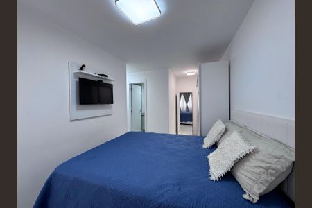 Apartamento à venda com 81m², 2 quartos e 1 vaga Apartamento à venda com 81m², 2 quartos e 1 vagaSuíte