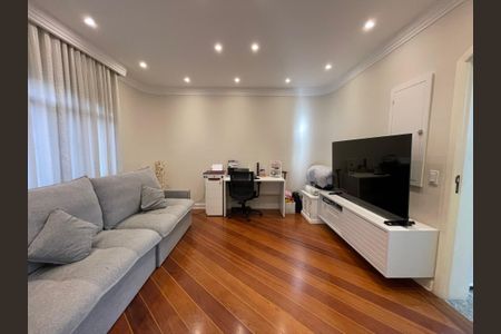 Apartamento à venda com 180m², 4 quartos e 3 vagas Apartamento à venda com 180m², 4 quartos e 3 vagasSala