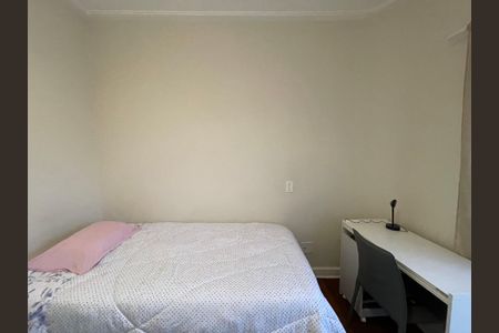 Apartamento à venda com 180m², 4 quartos e 3 vagas Apartamento à venda com 180m², 4 quartos e 3 vagasQuarto 2