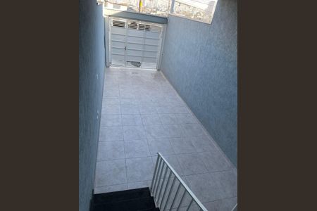 Casa à venda com 120m², 3 quartos e 2 vagas Casa à venda com 120m², 3 quartos e 2 vagasGaragem Entrada