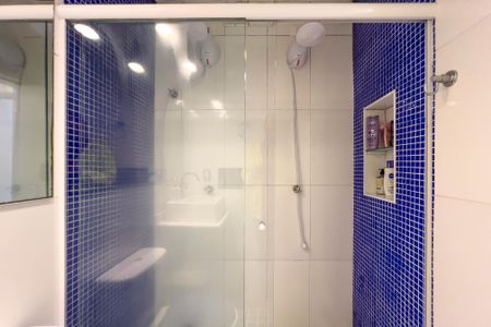 Casa à venda com 150m², 3 quartos e 2 vagas Casa à venda com 150m², 3 quartos e 2 vagasBanheiro Social