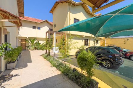 Casa à venda com 150m², 3 quartos e 2 vagas Casa à venda com 150m², 3 quartos e 2 vagasÁrea Externa