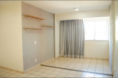 Sala de apartamento para alugar com 3 quartos, 80m² em Setor Leste Universitário, Goiânia
