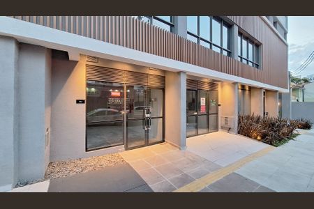 Studio para alugar com 25m², 1 quarto e sem vaga Studio para alugar com 25m², 1 quarto e sem vagaFachada